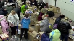 Волонтерский фронт: как добровольцы в Киеве кормят врачей и собирают еду и вещи для пострадавших от войны