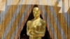 Уилл Смит получил "Оскар" за лучшую главную роль, лучшим фильмом назвали "CODA: Ребенок глухих родителей"