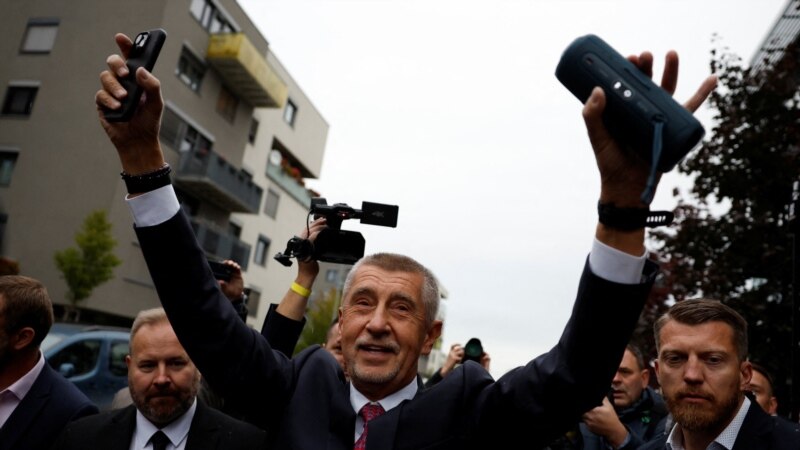 На парламентских выборах в Чехии победила правая партия евроскептика-миллиардера Андрея Бабиша