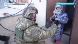 На руинах Угледара. В подвалах разрушенного украинского города продолжают находиться 700 местных жителей, 30 них – дети 