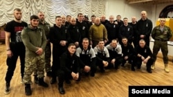 Первая группа помилованных заключенных, воевавших в Украине в составе "ЧВК Вагнера"