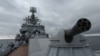 Минобороны РФ заявило, что крейсер "Москва" затонул при буксировке во время шторма