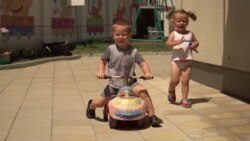 Пятое время года: детство за решеткой