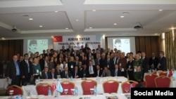 Заседание оргкомитета II Всемирного конгресса крымских татар в Анкаре 