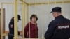 60-летнюю жительницу Петербурга, оставившую записку на могиле родителей Путина, отправили под домашний арест