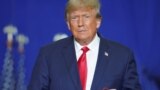 Америка: экс-сотрудники Трампа запустили приложение для знакомств
