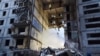 Последствия ракетного удара по Запорожью 9 октября 2022 года. Фото: Государственная служба Украины по чрезвычайным ситуациям