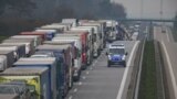 Граждане Латвии, Литвы и Эстонии из-за коронавируса застряли на границе