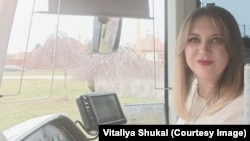 Виталия Шукаль за работой