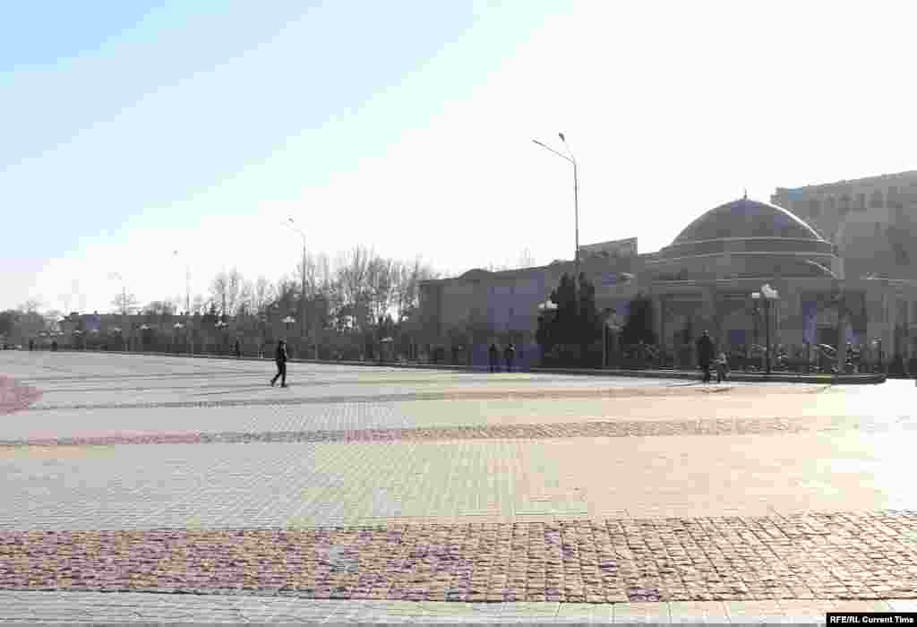Uzbekistan - Old and new photos of Samarkand