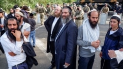 Stranded Hasidic Jewish Pilgrims Bet On Faith To Overcome Ukraine’s COVID-19 Restrictions