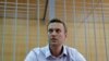 "Шансы на выживание немножко увеличиваются". Эксперты о том, как премия Сахарова изменит жизнь и политическое будущее Навального