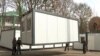 "Нам нужен миллион квадратных метров жилья": во Львове строят модульные городки для переселенцев
