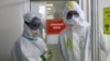 "Медуза": Минздрав России запретил медикам публично и без согласования высказываться о коронавирусе 