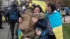 "Общество уже не готово к компромиссам". Почему 85% украинцев в любом случае хотят вернуть Крым и Донбасс, объясняют социолог и политолог