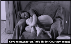 Аша Комаровская. 2005 год. На фото девушке 17 лет, в это время она была в отношениях с Евгением Тарановым