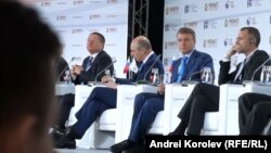 Вчера на Гайдаровском форуме