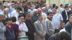 В Душанбе закрыты десятки книжных магазинов возле Центральной мечети: там продавали исламскую литературу