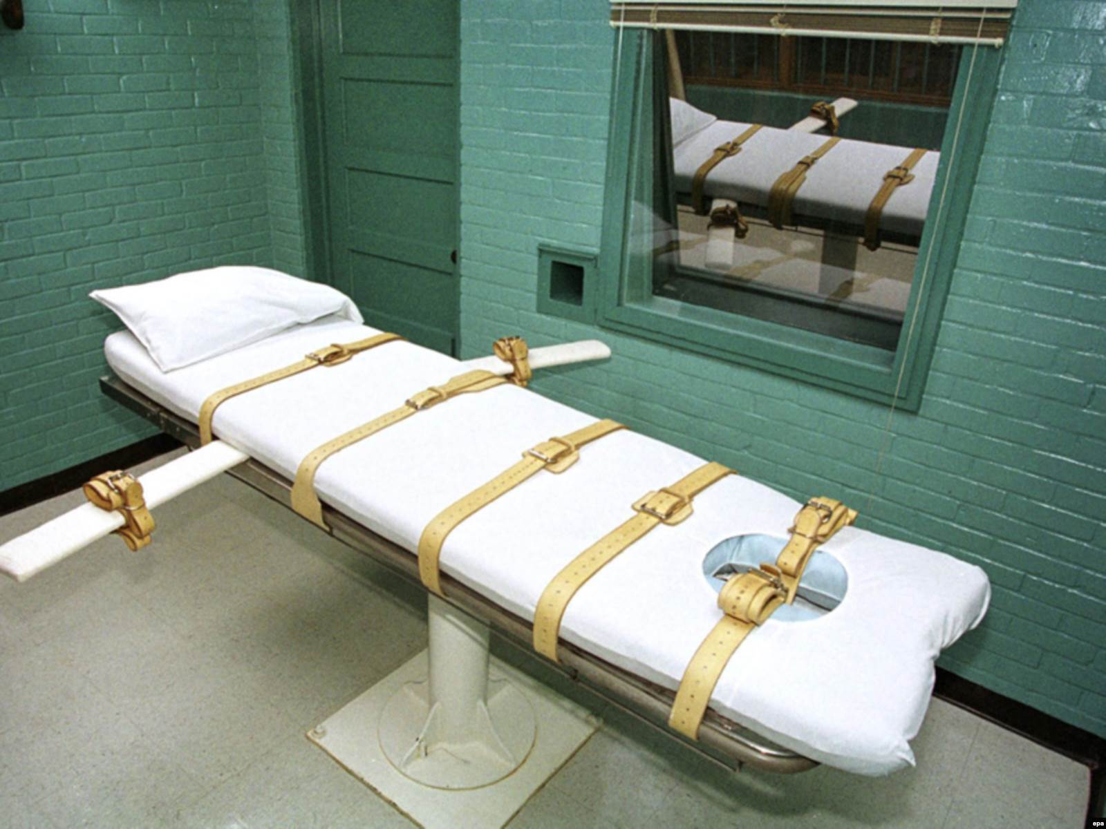 Комната для исполнения наказаний путем введения смертельной инъекции, тюрьма Хантсвилл Юнит, штат Техас, США. Фото: EPA