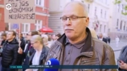 Балтия: латвийские медики вышли на протест 