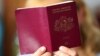 Сейм Латвии принял законопроект, позволяющий лишать гражданства за поддержку военных преступлений