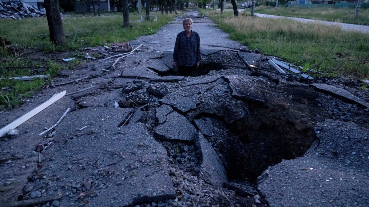 Взрывы на складах с оружием РФ, Харьков и Донбасс под обстрелами. Текстовый  онлайн 135-го дня войны