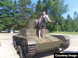 Егор Папуков на танке