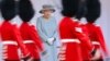 95-летняя королева Великобритании заразилась коронавирусом