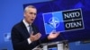 Столтенберг заявил, что НАТО "не видит никакой деэскалации" на российско-украинской границе