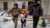 Главное: уличные бои в Бахмуте, тысячи жертв в Турции и Сирии
