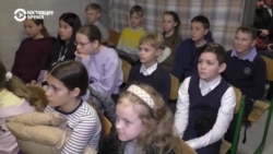 "Если раздается тревога, каждый класс знает, куда идти". Как школьников в Одессе учат действовать при российских авиаударах