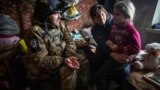 Российская журналистка Виктория Ивлева рассказала, почему ездит волонтером в украинский Бахмут 