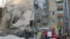 В пятиэтажке в Новосибирске после взрыва газа обрушились два подъезда, погибли 12 человек
