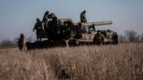 Утро: Россия перебрасывает к Украине самолеты и пехоту