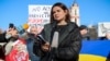 Светлана Тихановская на протестах в Вильнюсе в поддержку Украины в 2022 году