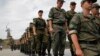 Путин издал указ об увеличении численности российской армии. Насколько это реально?