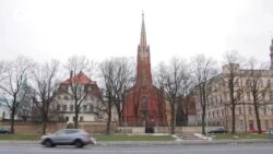 Балтия: может ли женщина стать епископом