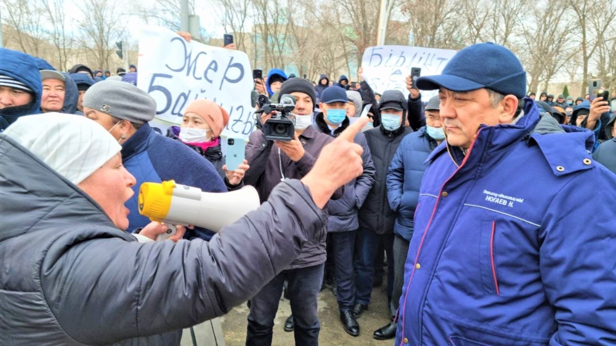 В Казахстане второй день продолжаются протесты из-за повышения цен на газ,  задержаны более 20 человек