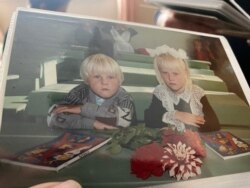 Матвей в детстве с сестрой Анной