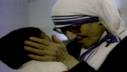 Ватикан в воскресенье причислит Мать Терезу к лику святых