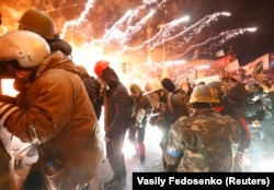 Антиправительственные протесты на Майдане Независимости в Киеве, 18 февраля 2014 года.