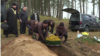 С датой смерти, но без имени. Репортаж с похорон мигранта в польской деревне