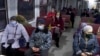 "Именно сегодня меня поймали!" Репортаж о том, как каждый второй пассажир в Киевской области ездит без теста или сертификата о прививке