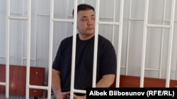 Мелис Аспеков в зале суда