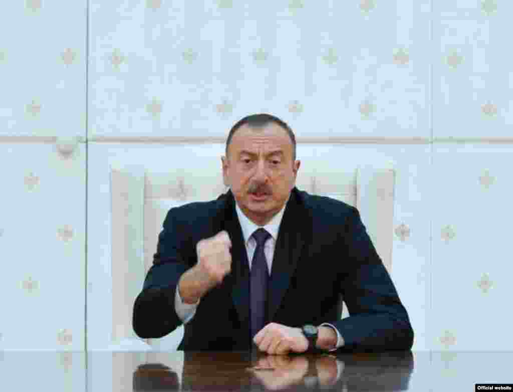 Президент Азербайджана Ильхам Алиев выступает на заседании Совета безопасности в Баку, 3 апреля 2016 &nbsp;
