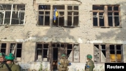 Украинские военные в освобожденном селе Благодатное на юге Донецкой области, 11 июня 2023 года