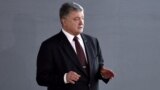 Суд раньше времени отпустил Порошенко со слушаний о госизмене Януковича