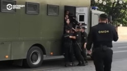 Как ОМОН задерживал протестующих в Минске 14 июля