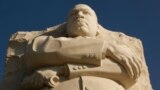 Америка: День Мартина Лютера Кинга и полицейское насилие