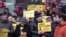 "Остановите диктатуру!" В Румынии начинаются переговоры о новом коалиционном правительстве
